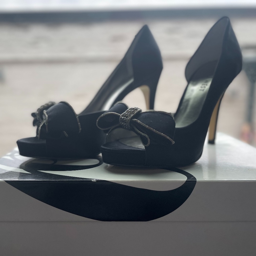 NineWest Women's Black Heels, Size 5